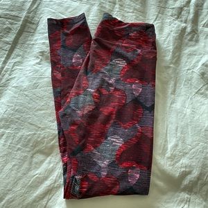 LuLaRoe heart print leggings OS